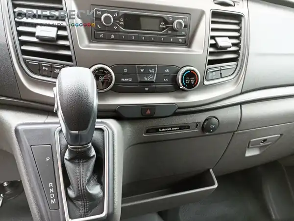 FORD TRANSIT (12/12)