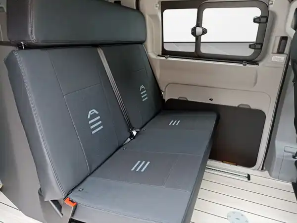 FORD TRANSIT (13/22)