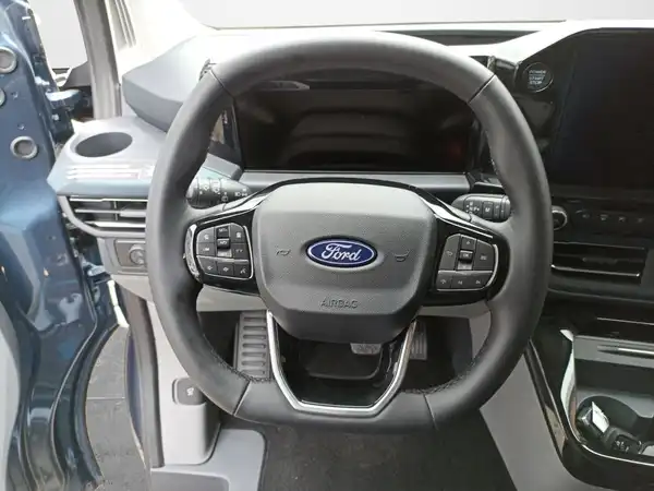 FORD TRANSIT (10/22)