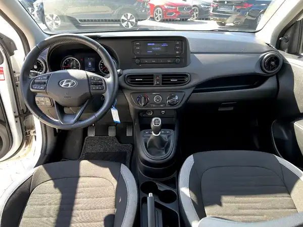 HYUNDAI I10 (17/26)