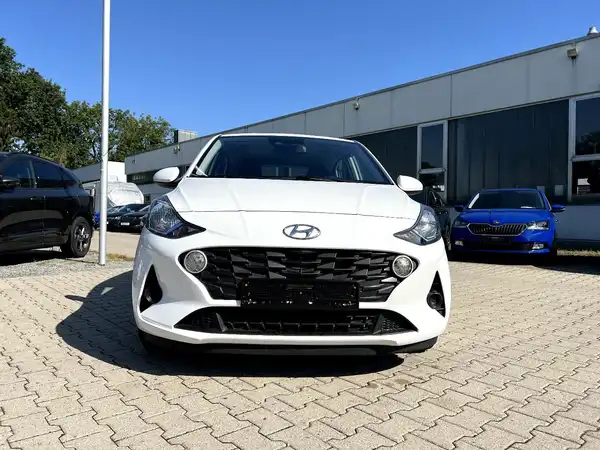 HYUNDAI I10 (6/26)