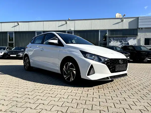 HYUNDAI I20 (5/27)
