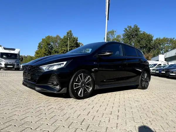 HYUNDAI I20 (1/27)