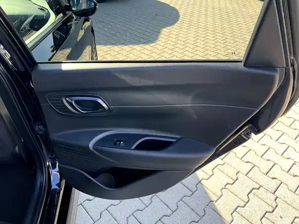 HYUNDAI I20 (14/27)