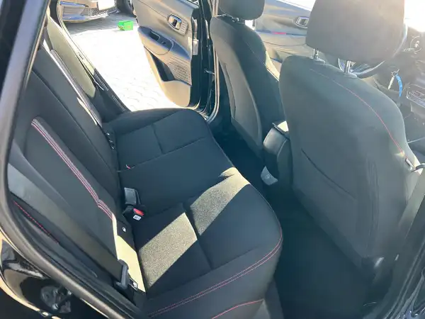 HYUNDAI I20 (15/27)