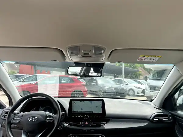 HYUNDAI I30 (18/26)