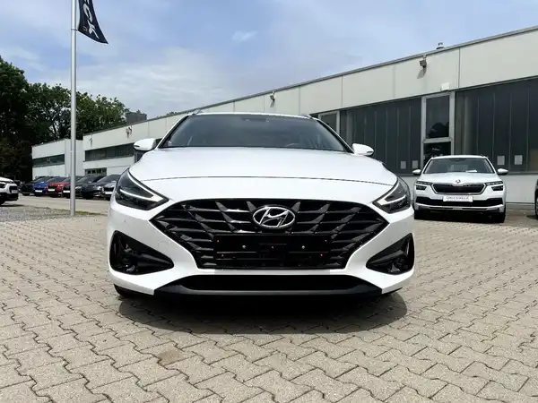HYUNDAI I30 (6/26)