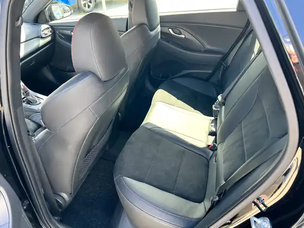 HYUNDAI I30 (12/27)