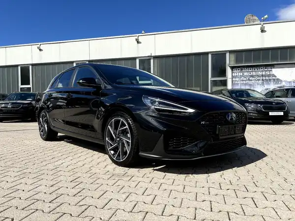 HYUNDAI I30 (5/27)