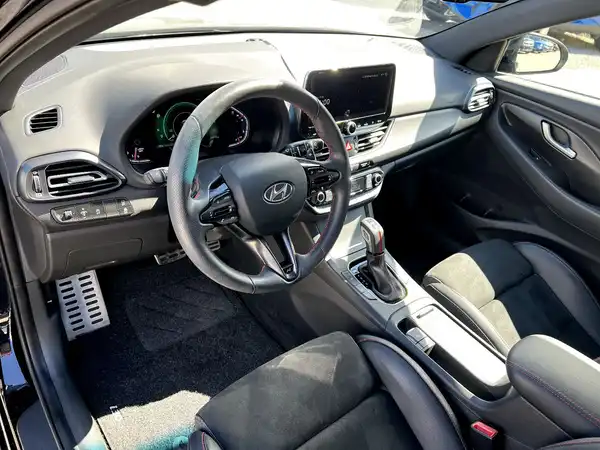 HYUNDAI I30 (9/27)