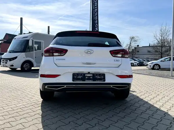 HYUNDAI I30 (3/26)