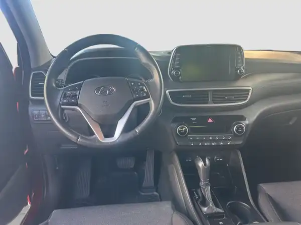 HYUNDAI TUCSON (10/17)