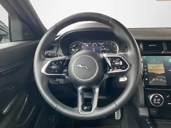 JAGUAR E-PACE (10/22)