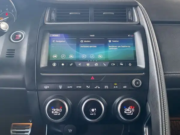 JAGUAR E-PACE (11/22)