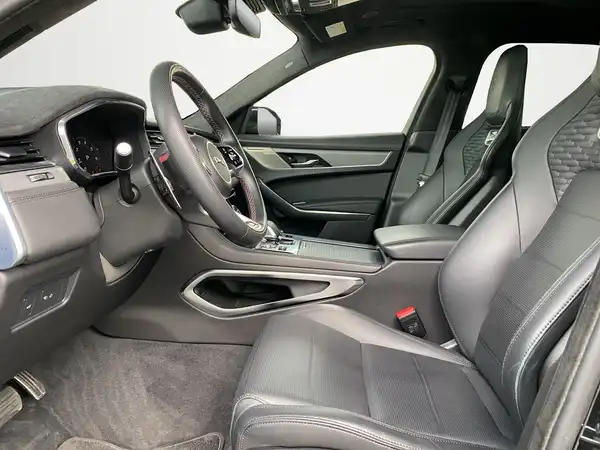 JAGUAR F-PACE (7/23)