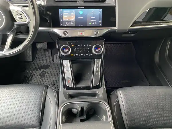 JAGUAR I-PACE (9/22)