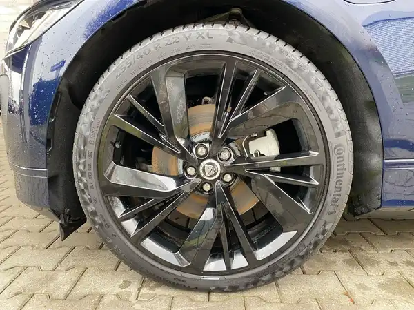 JAGUAR I-PACE (15/22)