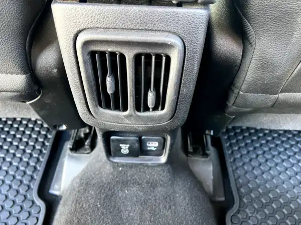 JEEP COMPASS (17/27)