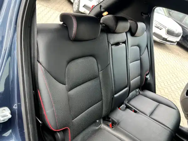 KIA SPORTAGE (17/27)