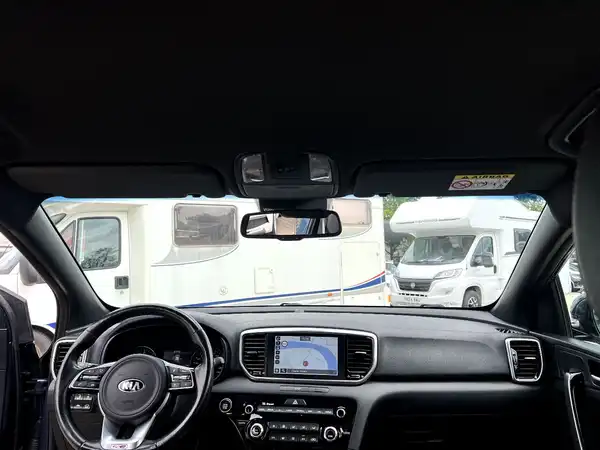 KIA SPORTAGE (19/27)