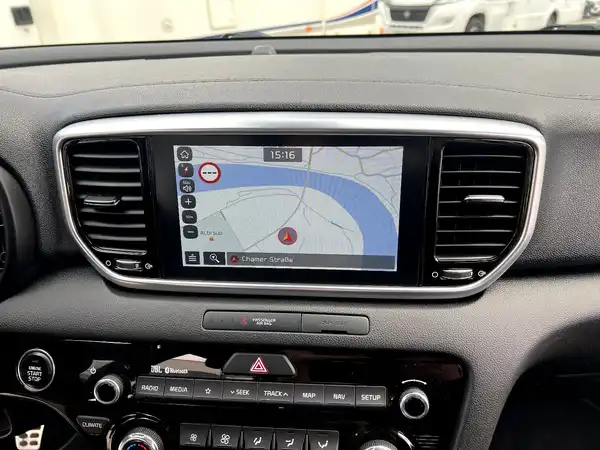KIA SPORTAGE (25/27)
