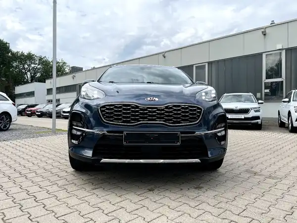 KIA SPORTAGE (6/27)