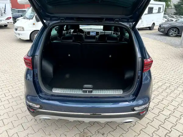 KIA SPORTAGE (7/27)