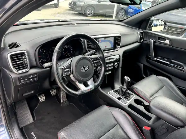 KIA SPORTAGE (10/27)