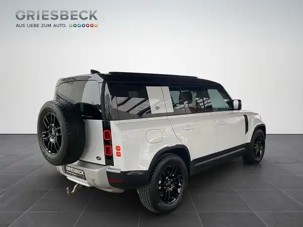LAND ROVER DEFENDER (5/22)