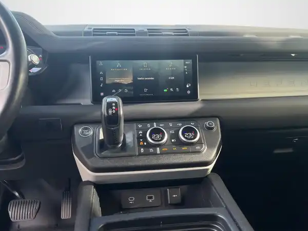 LAND ROVER DEFENDER (11/19)