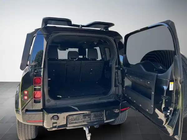 LAND ROVER DEFENDER (14/19)
