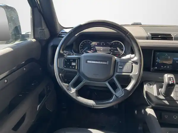 LAND ROVER DEFENDER (10/19)