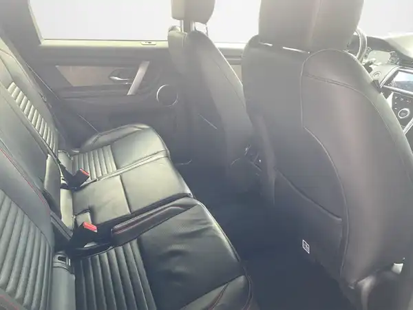 LAND ROVER DISCOVERY SPORT (13/20)