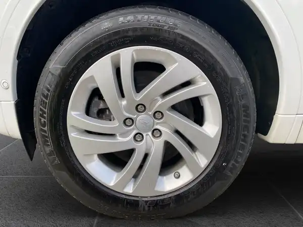 LAND ROVER DISCOVERY SPORT (15/20)