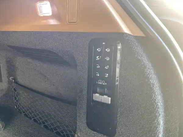 LAND ROVER RANGE ROVER (15/20)