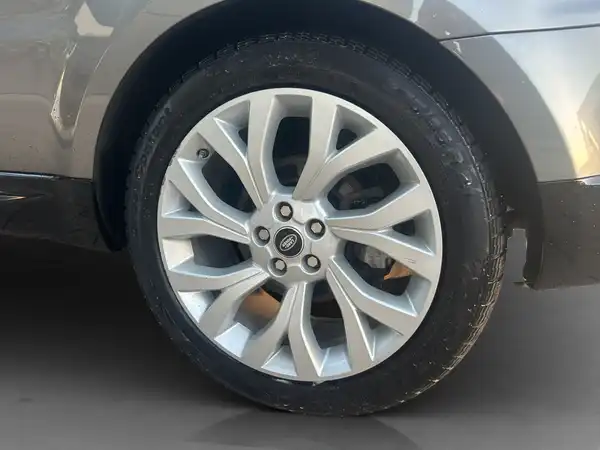 LAND ROVER RANGE ROVER SPORT (8/18)