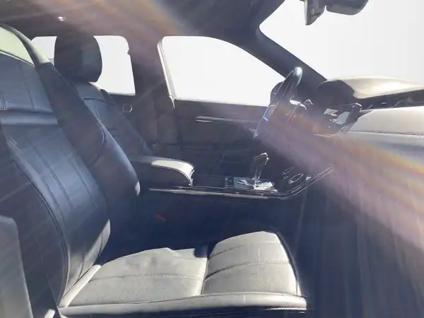 LAND ROVER RANGE ROVER EVOQUE (12/23)