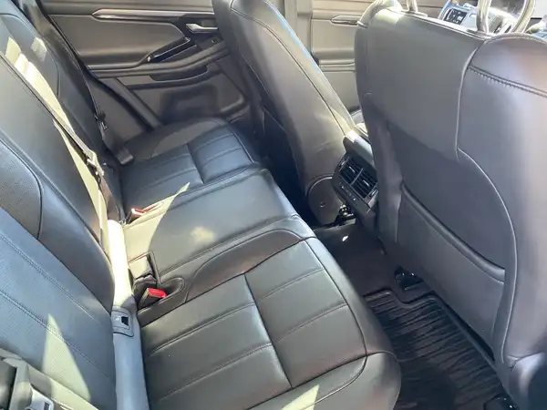 LAND ROVER RANGE ROVER EVOQUE (13/23)