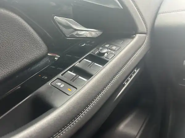 LAND ROVER RANGE ROVER EVOQUE (10/18)