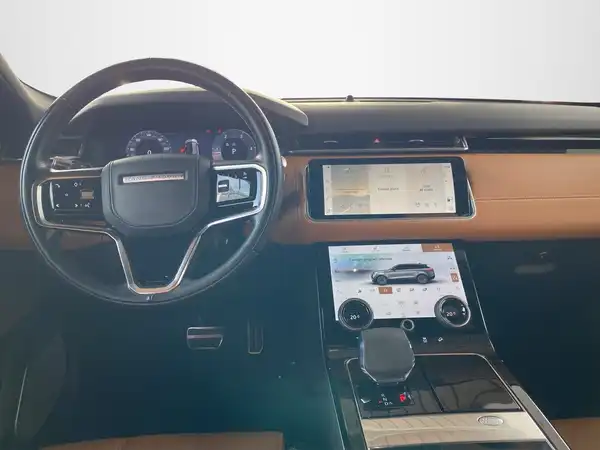 LAND ROVER VELAR (8/22)