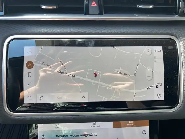 LAND ROVER VELAR (18/21)