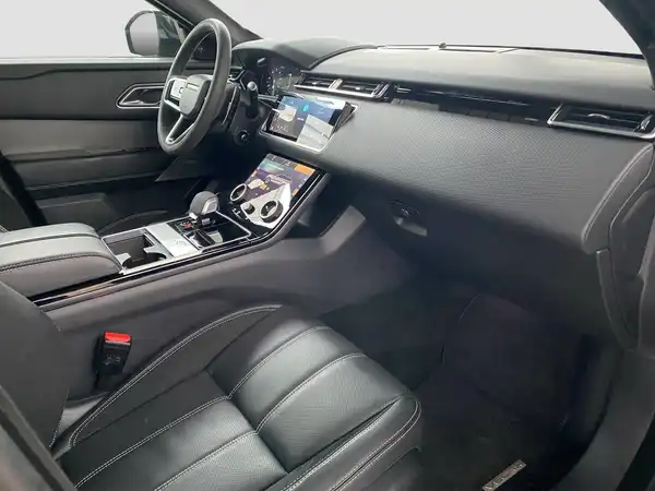 LAND ROVER VELAR (16/18)