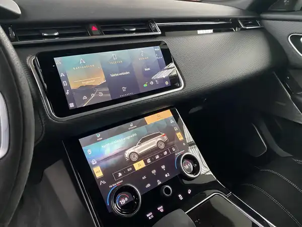 LAND ROVER VELAR (10/18)