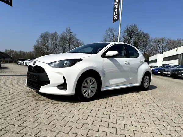 MAZDA 2 (1/27)