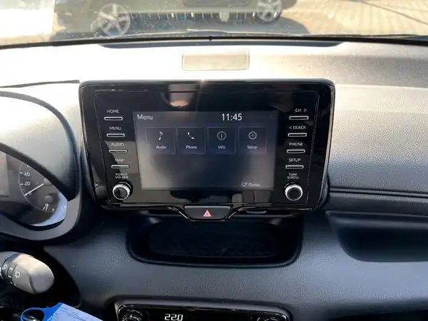 MAZDA 2 (25/27)