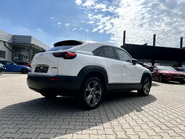MAZDA MX-30 (4/24)