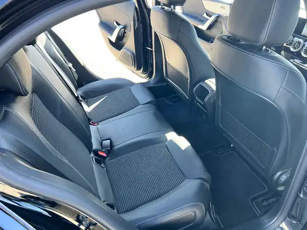 MERCEDES-BENZ A-KLASSE (15/27)