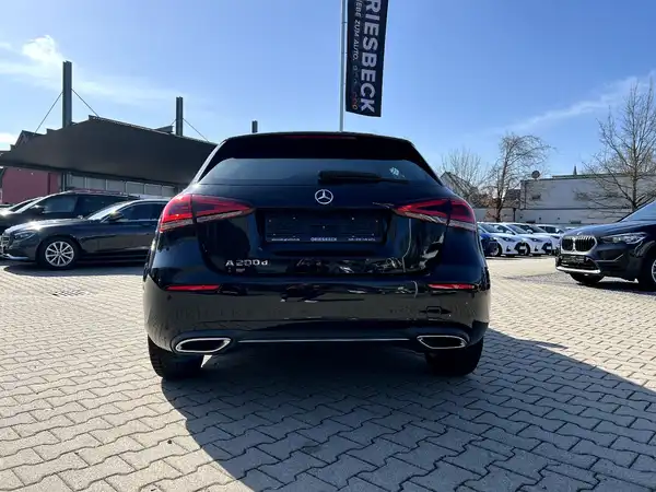 MERCEDES-BENZ A-KLASSE (3/27)