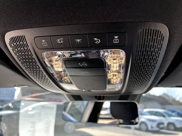 MERCEDES-BENZ A-KLASSE (27/27)