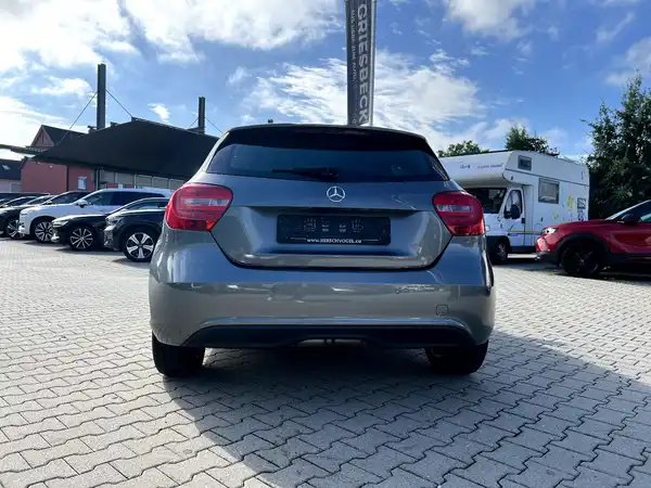 MERCEDES-BENZ A-KLASSE (2/27)